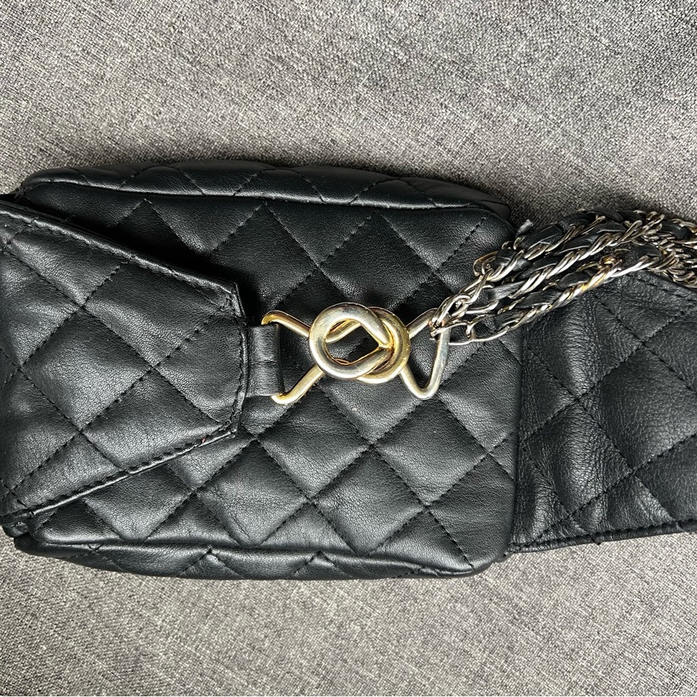 Vintage Black Quilted Chain Strap Waist Belt Bag - Picture 4 of 5